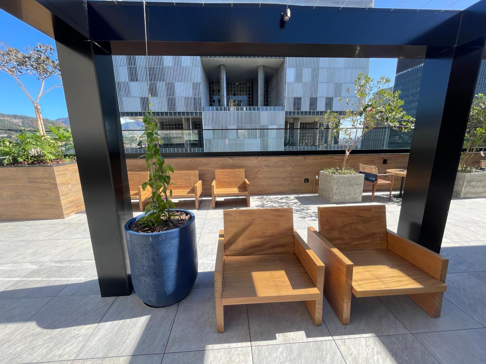 Estudio Com Lavanderia, Cobertura, Em Frente Ao Metro, Lapa, Aeroporto Sdu E 5 Minutos Do Consulado Americano Apartamento Río de Janeiro